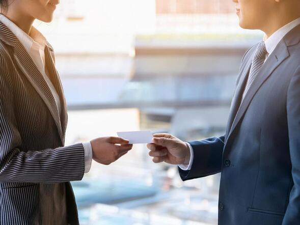 正社員×年収400万～＆インセンティブ有】AI・DX支援企業の法人営業